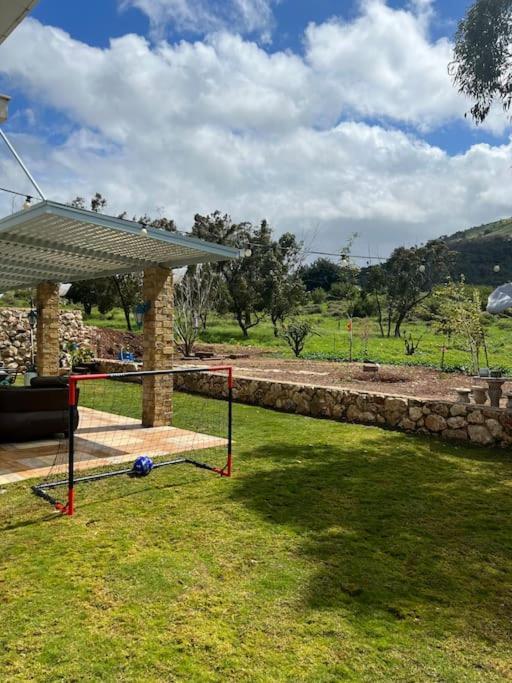 Nurit אחוזת היניבים Yaniv Estateヴィラ エクステリア 写真